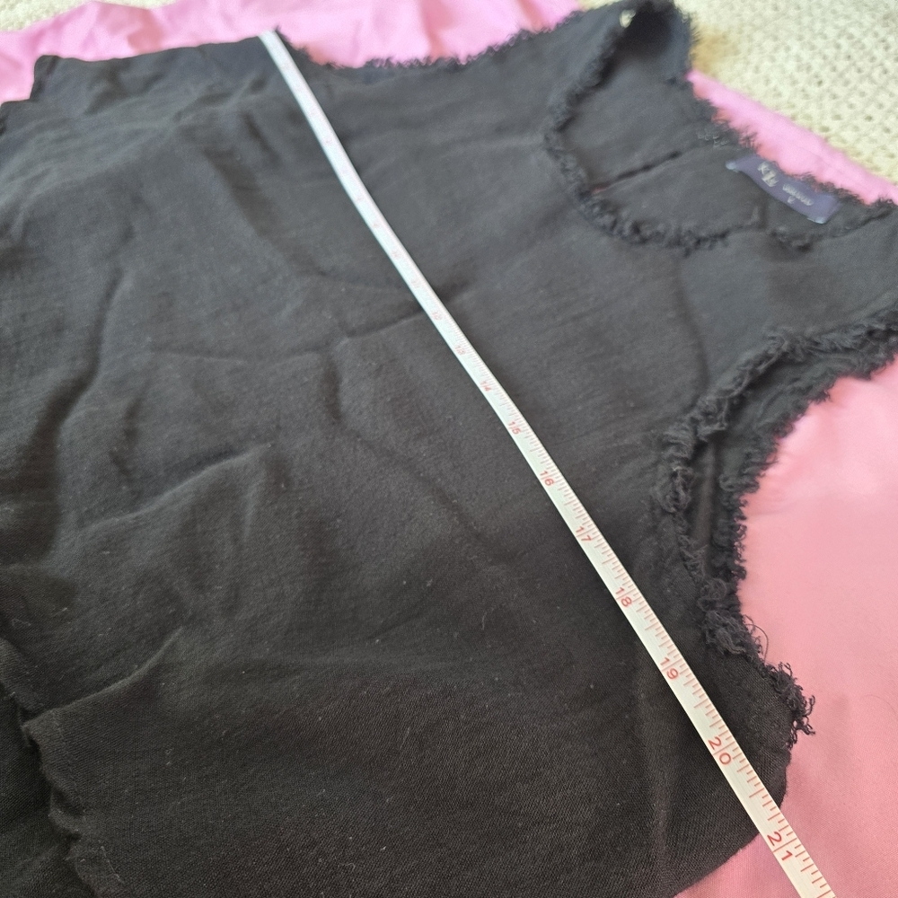 KLd | Large | Black Sleeveless Raw Hem Crop Top - Picture 7 of 9